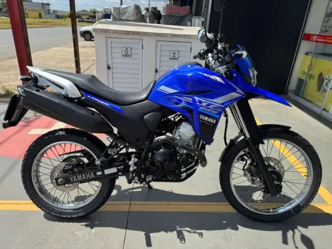 YAMAHA XTZ LANDER UNICO DONO MUITO NOVA SEM DETALHES