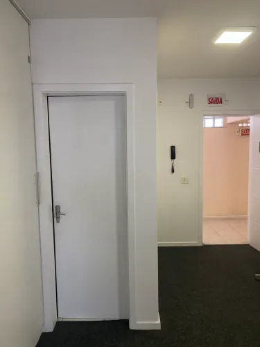 Alugo Sala comercial Montada para Escritório