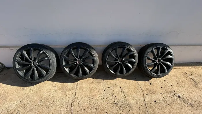 Rodas 17 4x100