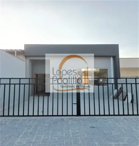 Ótima casa em Piracaia à venda!!
