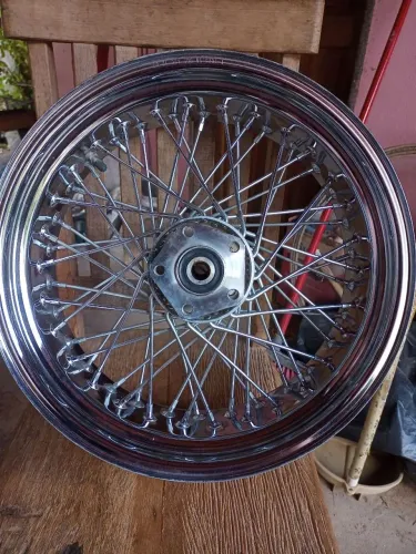 Roda traseira Harley Davidson 5.50x16