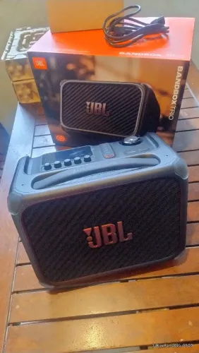 Caixa Ativa JBL Bandbox Trio