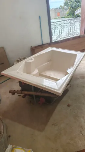 Banheira de hidromassagem