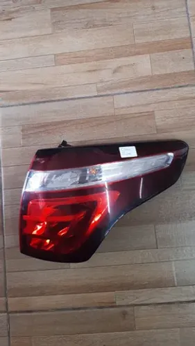 Lanterna C4 Picasso