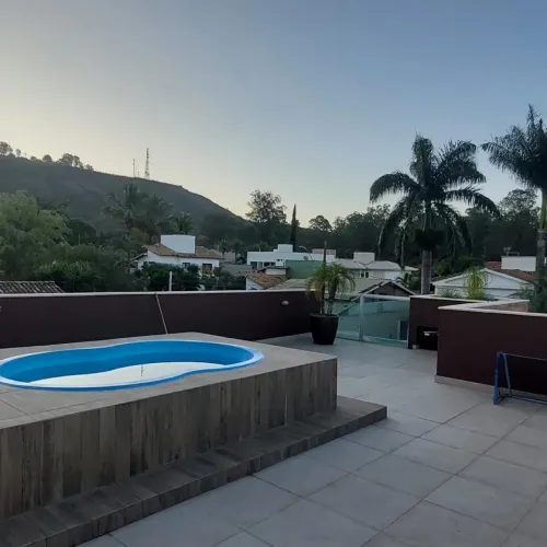 Vendo Linda Cobertura no Recanto da Serra 