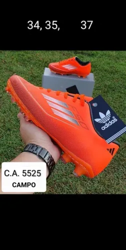 Chuteiras com trava Tam 34 ao 43 ?