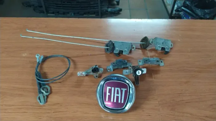 Kit fechadura Tampa Strada 2015