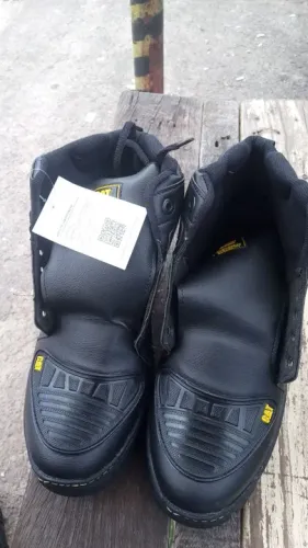 Botas de Segurança Caterpillar Preta