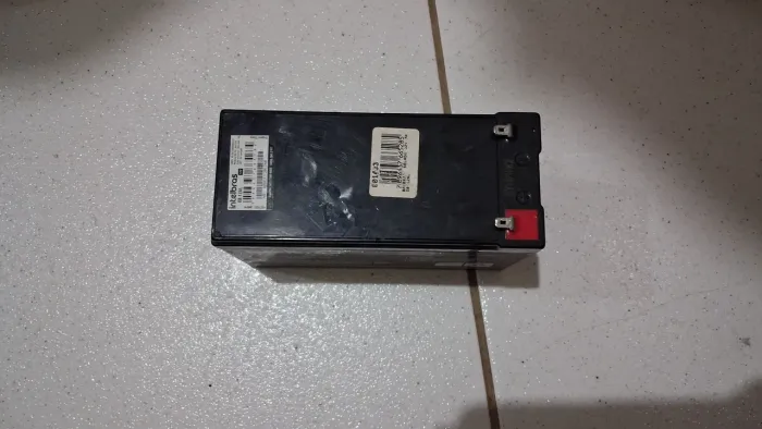 bateria chumbo-ácida da Intelbras, modelo XB 12AL