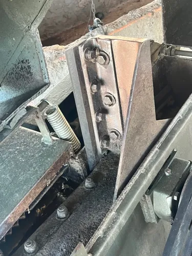 Ensiladeira EN-6800 Nogueira 