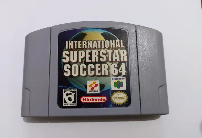 International Superstar Soccer 64 - nintendo 64 - em excelente estado de conservação.