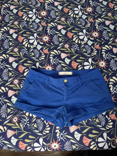 Mini shorts importado Abercrombie Fitch 38