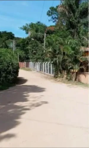 CD- CHACARA 3918 m².-localizada às margens da Tamoios km 38- a 40 minutos de Caraguatatuba