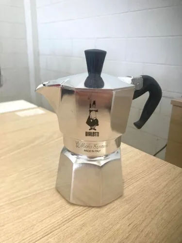 Cafeteira Italiana Moka Express 2 xícaras