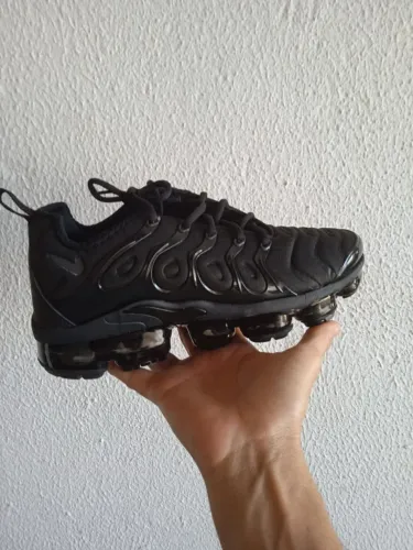 Tênis Nike Air Max Plus TN - Preto