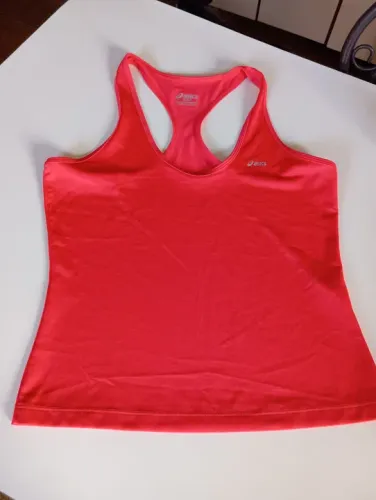 Regata Asics Feminina Vermelha