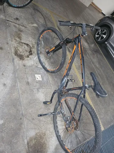 Bicicleta Oggi Hacker Sport 29