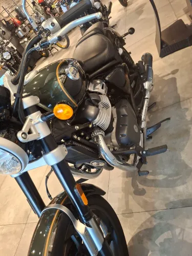 Super Meteor Interstellar Green 650cc 25/26 - Amanda