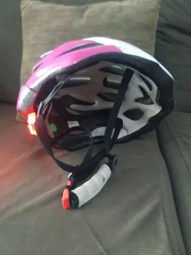 Capacete de bike absoluta, novíssimo, ZAP *