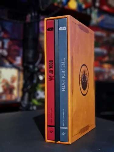 Livros Star Wars - Book of Sith e The Jedi Path