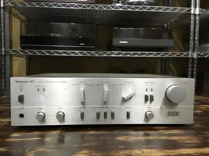 Amplificador Integrado Technics Su-v7 - Vintage Pioneer Akai Marantz Receiver Vitrola Jbl