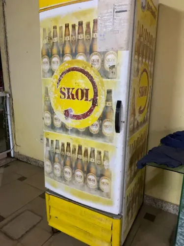 Geladeira Cervejeira Skol - Ótimo estado!