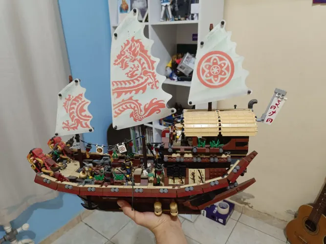 Barco Lego Ninjago (barco do destino) 70618 já montado (aceito ofertas)