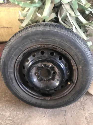 Roda aro 13 Fiat