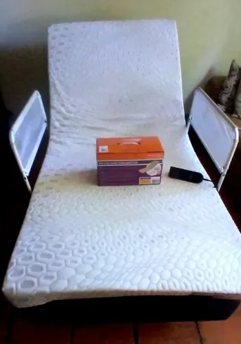 Cama hospitalar Ortobom articulável 110v cabeceira, meio e pernas, com suspensão reforcada