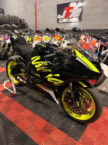 Zx6R de pista corrida 2012 revisada!