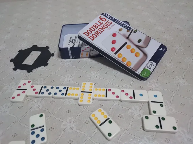 Jogo de Dominó Double 6 - 28 peças