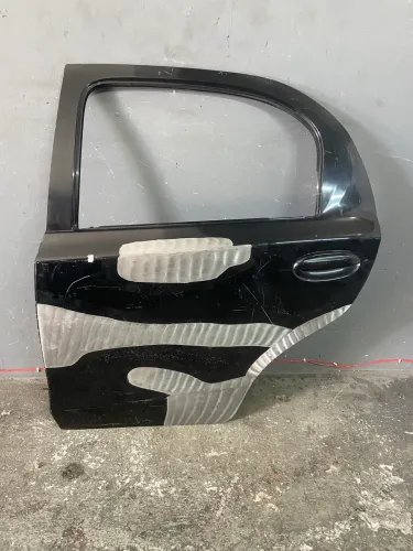 Porta Toyota Etios Hatch 2013 2014 2015 2016 Á 2021 Traseira Esquerda