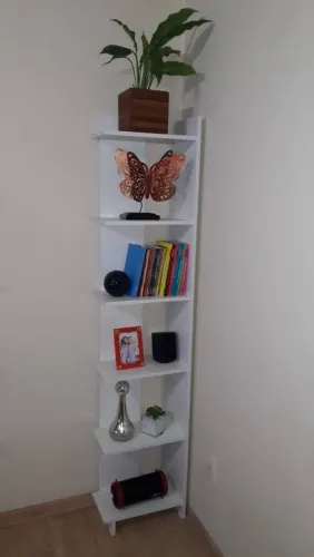 Estante de canto 100% MDF