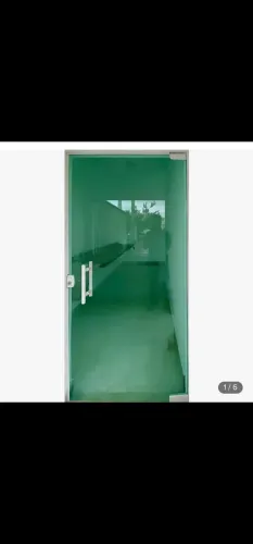 Portas blindex verde 2,17x78 a outra 2,10x78   450$ cada
