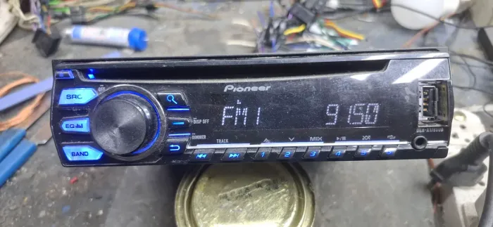 Radio automotivo Pioneer usb