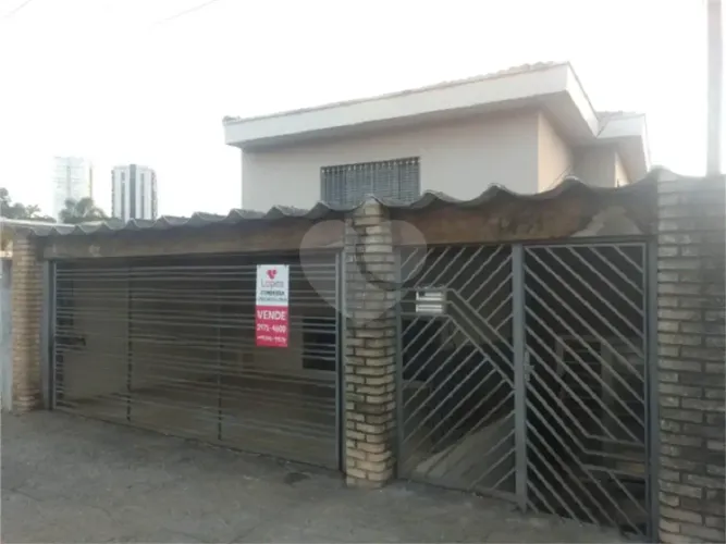 Sobrado para aluguel e venda tem 120 metros quadrados com 3 quartos