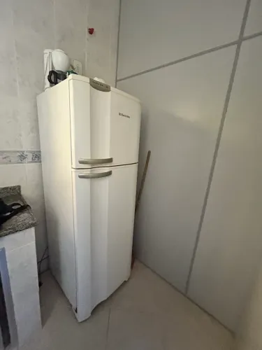 Vendo Geladeira Electrolux Frost Free DF38 - 360L - Ótimo estado