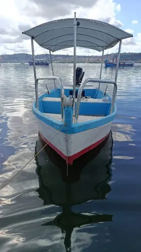 Vende-se Barco 