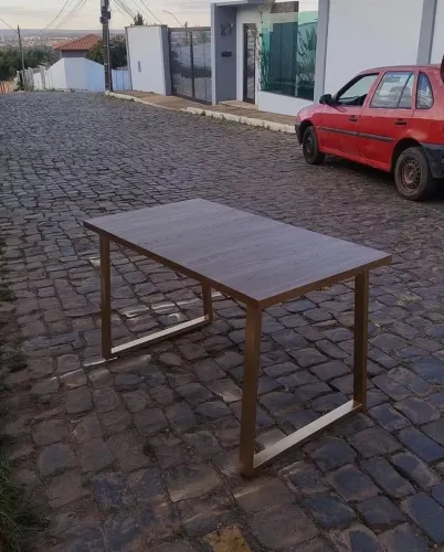 Mesa industrial feita sob medida