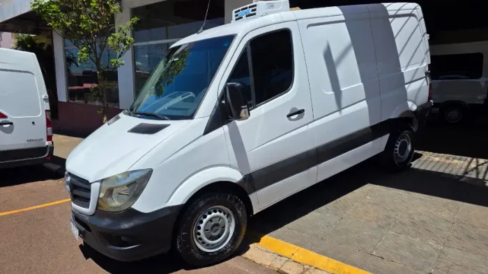 Mercedes-Benz Sprinter 313 Furgão Curto 2.2 129cv Dies 2019