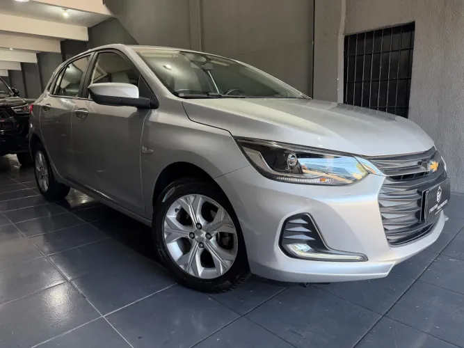 Chevrolet Onix Hatch Premier 1.0 12V TB Flex Aut. 4P 2020