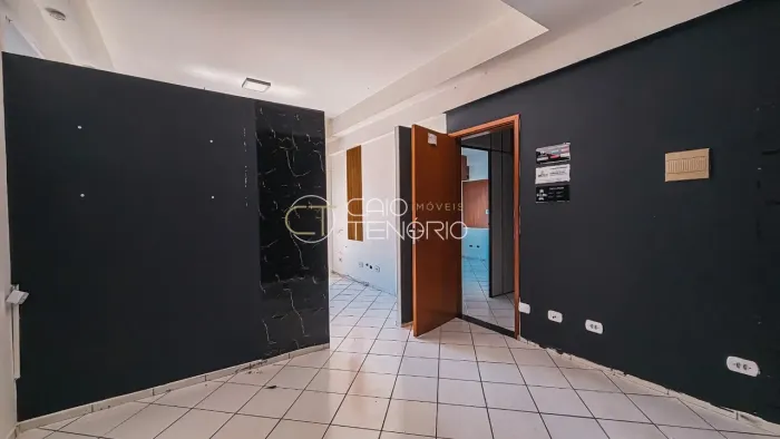 Escritório para alugar com 0 dormitórios em Pajuçara, Maceió cod:SHL01