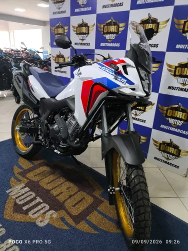 HONDA SAHARA 300 ADV