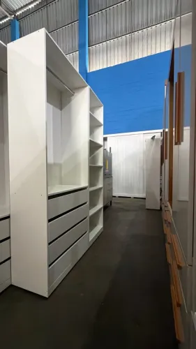 kit closet