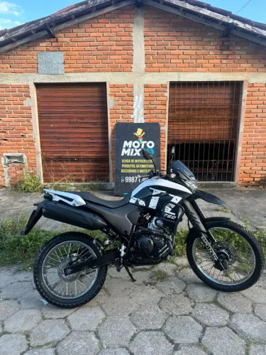 Xtz lander 250 2021 