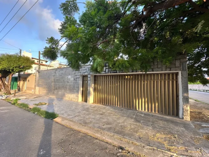 Casa em Boa Vista-Castelão - Fortaleza