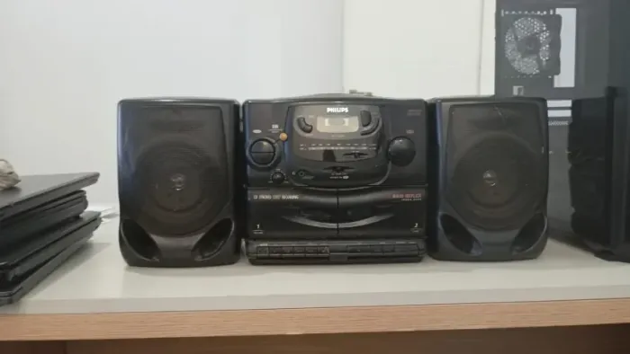 Som Portátil Philips AZ 2605 - Vintage (Funcionando)