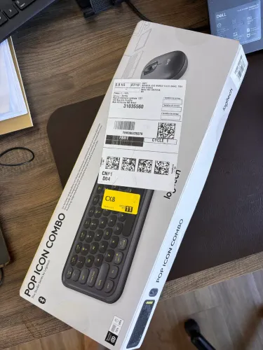 Combo Logitech Teclado e Mouse Pop Icon