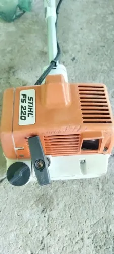 Máquina costal 220 sthill