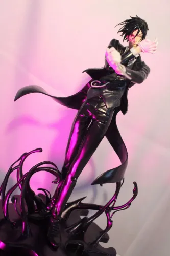 Figure estátua em resina Sebastian Michaelis Black Butler Kuroshitsugi